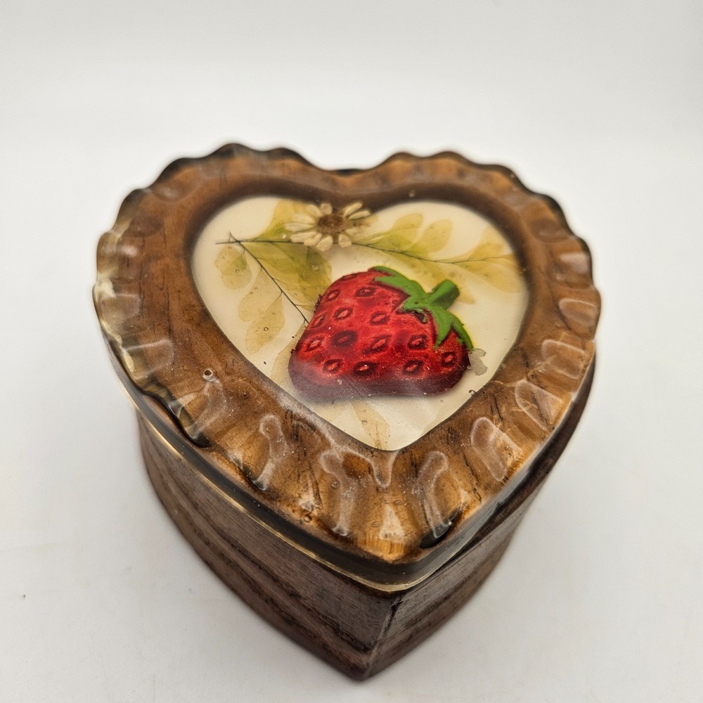 VTG Handmade Heart Shaped Wooden Trinket Box Strawberry Resin Lid Cottagecore